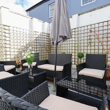 Rhondda House Holiday home