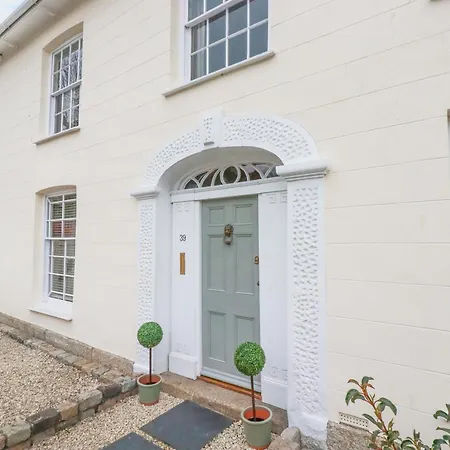 Rhondda House Holiday home *